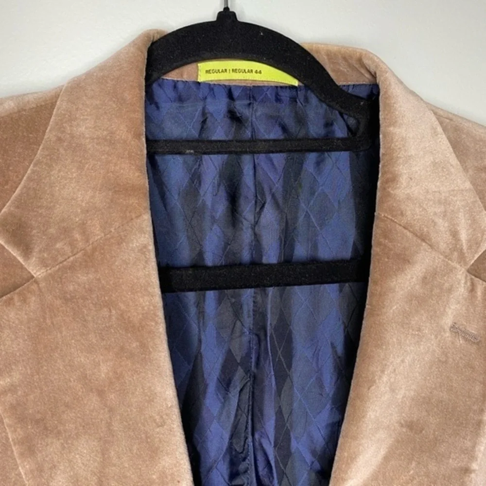Robert Louis Blazer‎ Luxury Sports Coat Tan Velvet Velour Men Sz 44R Venezula